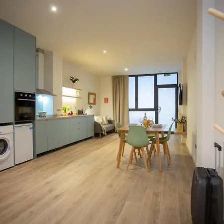 דירה Nomad Haux Mestalla